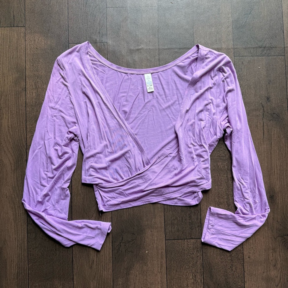 Offline by Aerie Women’s Large Purple Twisted Cropped Long Sleeve Top Athletic